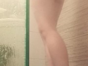 me gusta bañarme  en publico y que me vean el coño 15/16