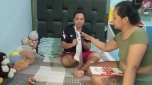 Mientras estudiamos nos complacemos el coño