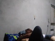 Nuevamente mi hijastro me coge y dejo que termine dentro 1/16