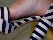 mi sono vestita da zoccola per farmi mettere incinta,lo faccio impazzire prima di sedermi sul cazzo 5/16