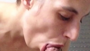 If you believe me, eating a cock well is an art, you must generate expectation with your tongue