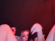 How come I still don't see you on my OF?😚❤️😈💕💕