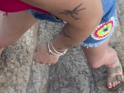 Petite ballade à la plage qui se termine  avec du sperme dans la bouche 9/16