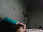 La novia de mi padre si que sabe ordeñarme y montarme 10/16