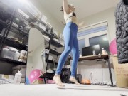 After her workout, she got naked in the hallway... and didn’t care 😈 Full video on profile 10/16