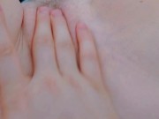 Tocándome sin pausa hasta quedar empapada 16/16