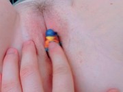 Tocándome sin pausa hasta quedar empapada 3/16