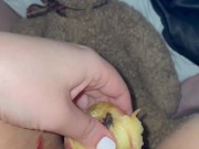 PEACH IN TEEN PUSSY-AMATEUR-SAUDI-ARABIAN SNOWWHITE-FEMALE KINKY FRUIT MASTURBATION-FOOD PORN-USA LA 11/16