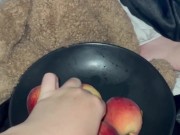 PEACH IN TEEN PUSSY-AMATEUR-SAUDI-ARABIAN SNOWWHITE-FEMALE KINKY FRUIT MASTURBATION-FOOD PORN-USA LA 5/16