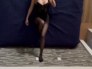 She films herself in lingerie and ends up putting it in her anus 2/16