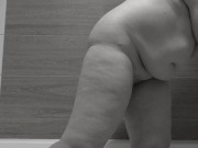 I shave my pussy, pee and wash in the shower 10/16