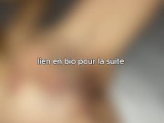 Je joue toute seule pendant que mes parents sont aller faire les courses 13/16