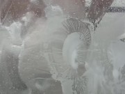 Putinha Tomando Banho 13/16