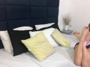 My hot neighbor sends me a video showing her ass 8/16