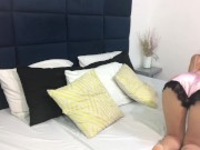 My hot neighbor sends me a video showing her ass 9/16