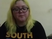 Amputee eats burger 14/16