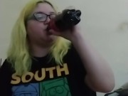 Amputee eats burger 16/16