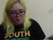 Amputee eats burger 2/16