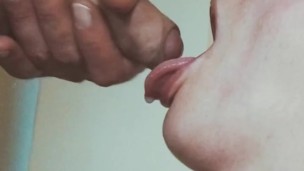 Enjoy the video, I enjoy his milk, he cums in my mouth