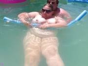 FINGERING PUSSY IN THE POOL HOT HOT OUT! 11/16