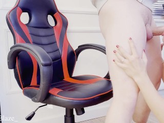 Moja przyrodnia siostra przeszkadza mi w graniu – POLSKIE DIALOGI