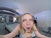 When Coco Lovelock Is Feeling Joyous, She Immediately Expresses The Sexual Side Of Herself 5/16