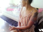 SECRETARY WIFE GIVE BLOWJOB BEFORE SHE GOES TO WORK 16/16