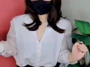 I brought the coffee, the curves, and a good report to u my boss 🦋💄 4/16