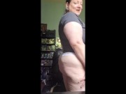 Mature BBW Milf from the Mommy Domme agency tests your dedication to the lifestyle 12/16