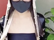 The sexy secretary and the fateful swivel chair 😏🖇️ 11/16