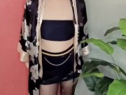 The sexy secretary and the fateful swivel chair 😏🖇️ 8/16