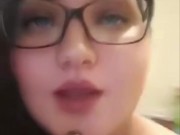 Bustyroxxy sucks on her lollipop for Daddy. L bomb. 9/16