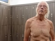 I'm playing with my cock in the gym locker room.  See the old many body! 13/16