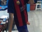 FUTBOLISTA DE MÉXICO CON ENORMES BULTOS DE SU VERGA EN SHORTS 🩳 FÚTBOL ⚽🏃🏻 Y HABLANDO RICO 😋 10/16