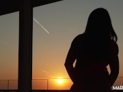 MARISKAX Mia Nins fucks her pussy at sunset 4/16