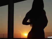 MARISKAX Mia Nins fucks her pussy at sunset 7/16